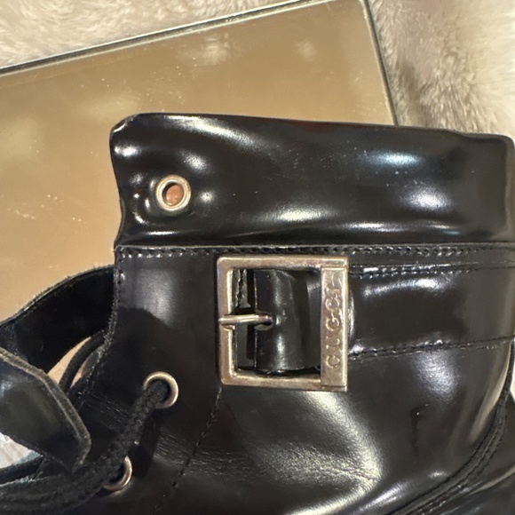 GUCCI  9.5 black leather lace up boot - Picture 5 of 5